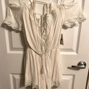 Free People - White romper NWT